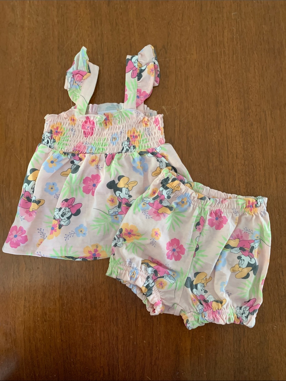 🫐3/$30 Like New Disney Floral Minnie Mouse Pink & Pastel Tank Top with Bloomers